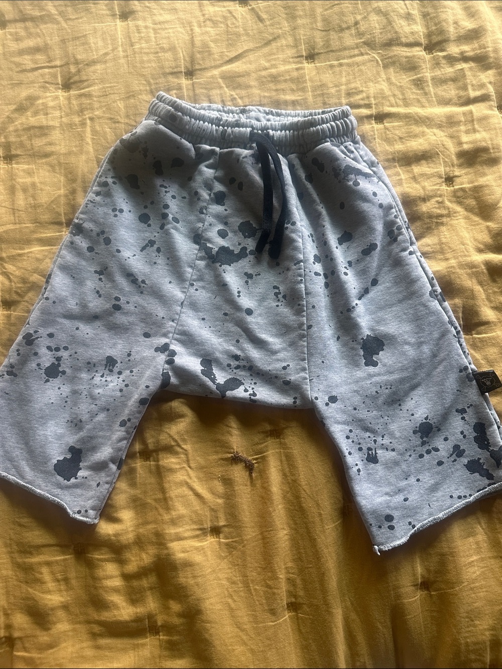 nununu Light Gray Sweatshorts with Dark Gray Paint-Splatter